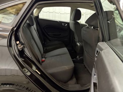 Used 2015 Ford Fiesta SE w/ Comfort Package FWD image 10