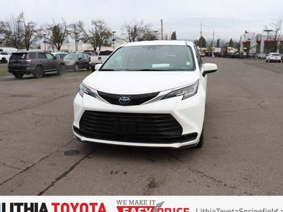 Certified 2023 Toyota Sienna LE