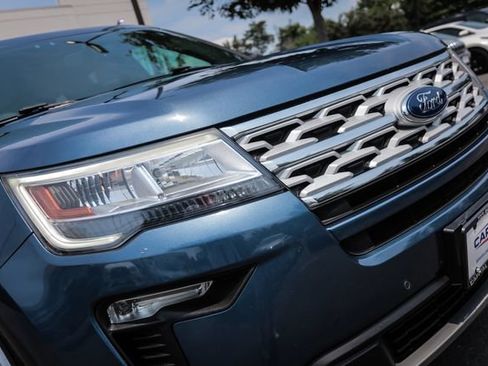 Used 2019 Ford Explorer XLT w/ Equipment Group 201A FWD image 14