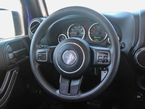 Used 2018 Jeep Wrangler Unlimited Sport AWD/4WD image 15