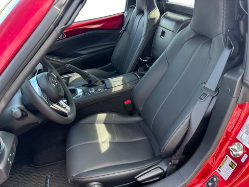 New 2026 MAZDA MX-5 Miata RF Grand Touring w/ Weather Package RWD image 16