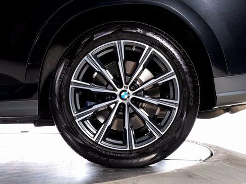 Used 2023 BMW X6 M50i w/ Parking Assistance Package image 13