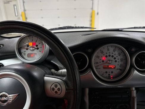 Used 2006 MINI Cooper S image 12