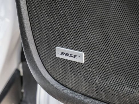 Used 2019 GMC Terrain Denali w/ Advanced Safety Package image 20