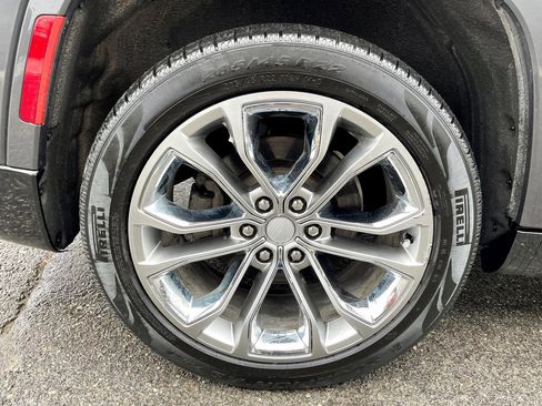 Used 2022 Jeep Grand Wagoneer Series I image 24