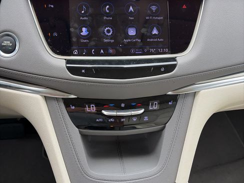 Used 2022 Cadillac XT5 Premium Luxury AWD/4WD image 13