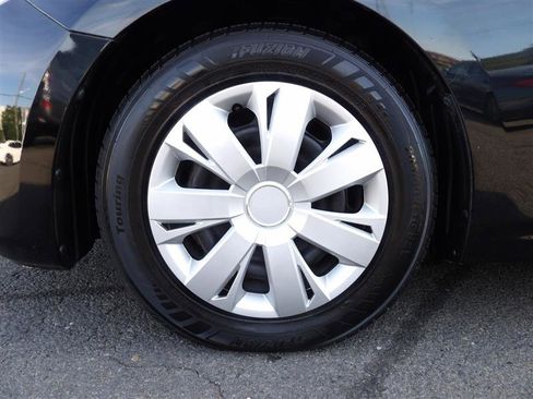 Used 2015 MAZDA MAZDA3 i Sport FWD image 8