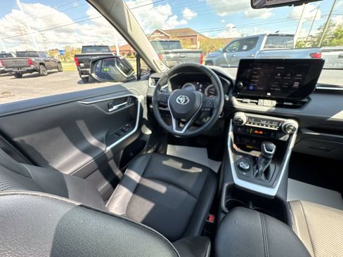 Used 2023 Toyota RAV4 Limited AWD/4WD image 15
