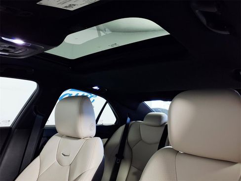 Used 2021 Cadillac CT4 Premium Luxury image 13