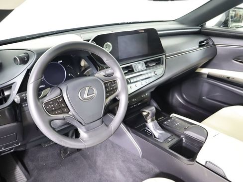 Used 2022 Lexus ES 350 w/ Premium Package image 6