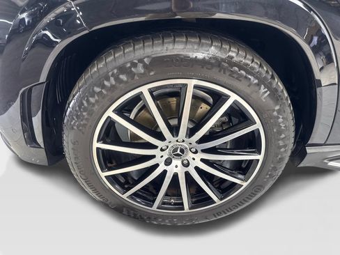 Used 2023 Mercedes-Benz GLS 580 4MATIC image 90