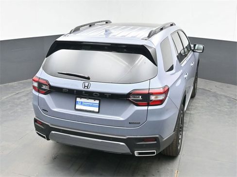 New 2026 Honda Pilot Touring image 40