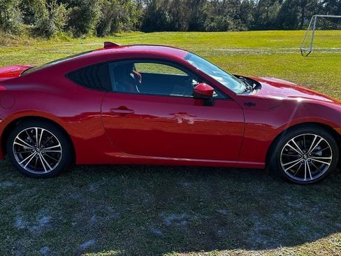 Used 2016 Scion FR-S image 5