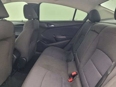 Used 2018 Chevrolet Cruze LT w/ Convenience Package FWD image 18