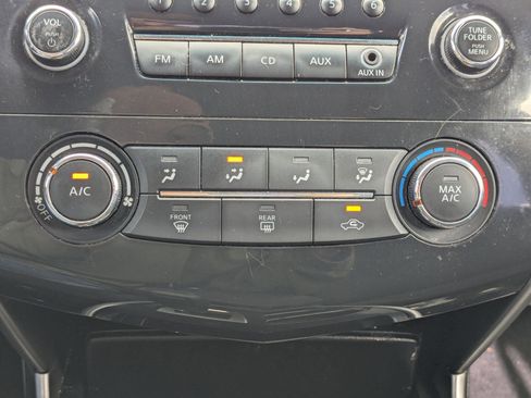 Used 2014 Nissan Altima 2.5 S FWD image 25