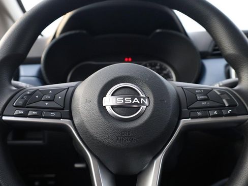 New 2025 Nissan Versa SV w/ Trunk Package image 9