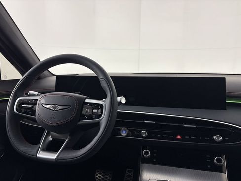 New 2026 Genesis GV70 2.5T Sport Prestige w/ G1 Accessory Package AWD/4WD image 22