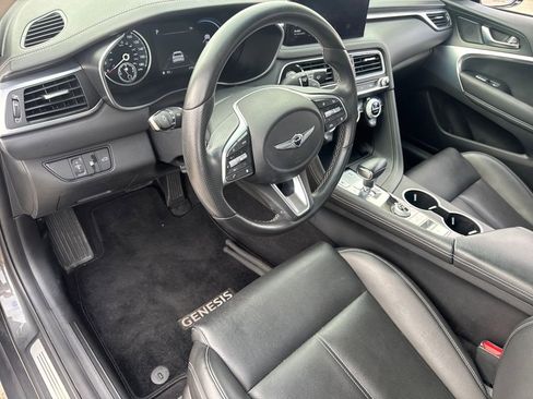 Used 2023 Genesis G70 2.0T RWD image 15