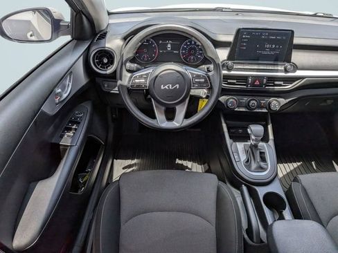 Used 2024 Kia Forte LXS FWD image 14