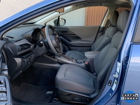 Used 2024 Subaru Crosstrek 2.0i Premium image 2