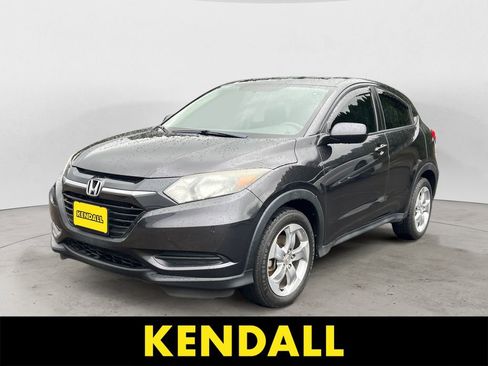 Used 2018 Honda HR-V LX image 1