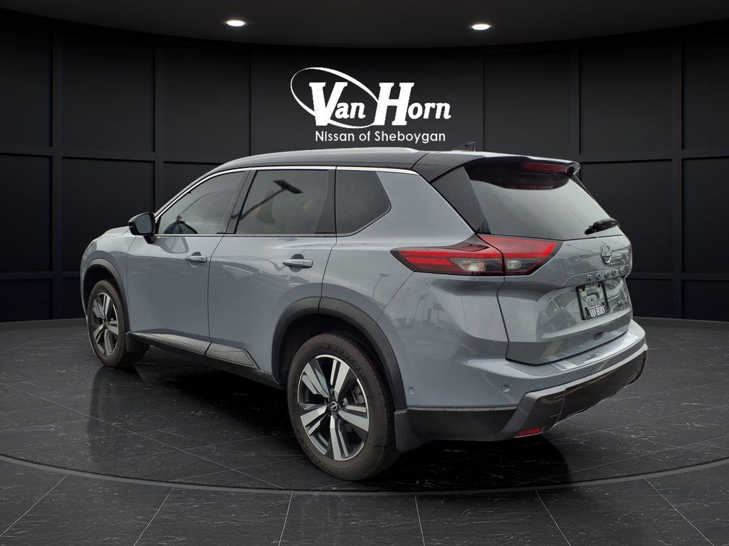 Used 2025 Nissan Rogue SL w/ SL Premium Package AWD/4WD image 10