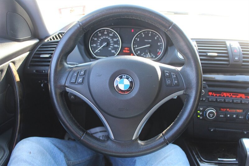 Used 2009 BMW 128i Coupe RWD image 6
