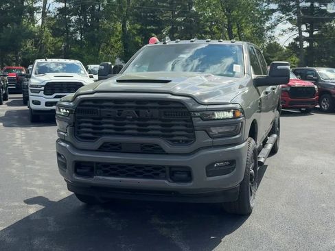 New 2026 RAM 2500 Tradesman AWD/4WD image 2