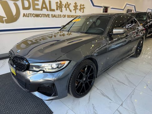 Used 2021 BMW M340i xDrive w/ Premium Package image 3