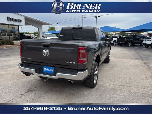 Used 2022 RAM 1500 Limited image 1