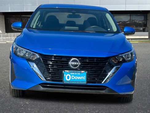 Used 2024 Nissan Sentra SV FWD image 11