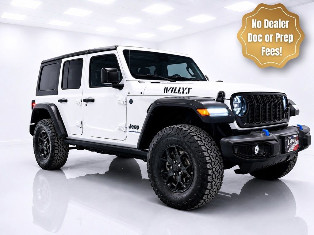 Used 2024 Jeep Wrangler Unlimited AWD/4WD image 2