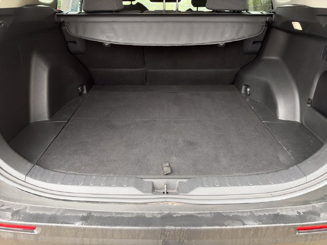 Used 2025 Toyota RAV4 XLE FWD image 27
