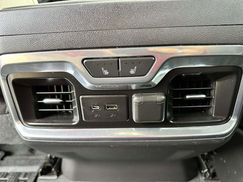 Used 2019 GMC Sierra 1500 AT4 w/ AT4 Premium Package image 16