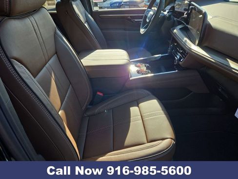 New 2026 Chevrolet Suburban High Country w/ LPO, Get Active Package image 25