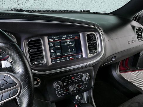 Used 2020 Dodge Charger Scat Pack RWD image 12