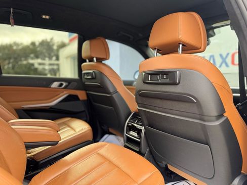 Used 2019 BMW X7 xDrive50i w/ M Sport Package image 56