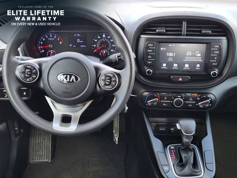 Used 2020 Kia Soul S FWD image 26