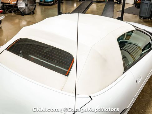 Used 2002 Chevrolet Camaro Z28 RWD image 13