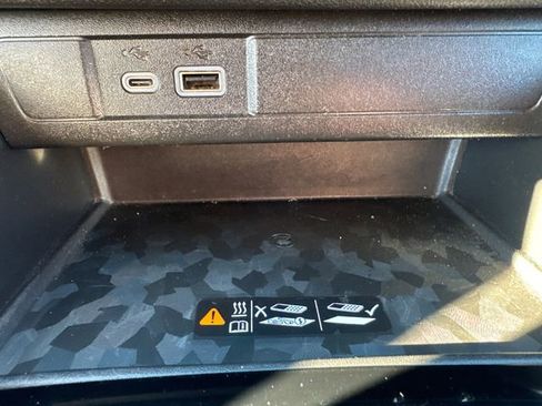 Used 2023 GMC Canyon AT4 w/ AT4 Premium Package image 37