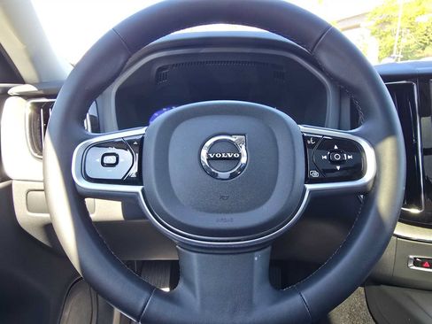 Used 2025 Volvo XC60 B5 Plus AWD/4WD image 24