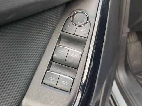 Used 2025 Chevrolet Equinox RS w/ Convenience Package III FWD image 55