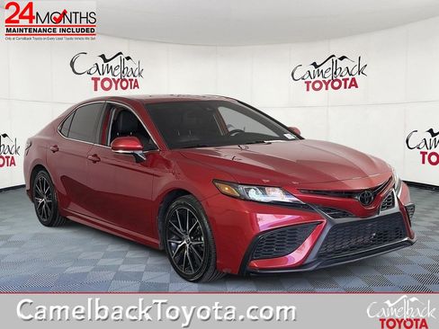 Used 2023 Toyota Camry SE FWD image 1