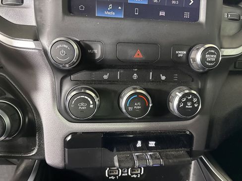 Used 2023 RAM 1500 Big Horn image 16