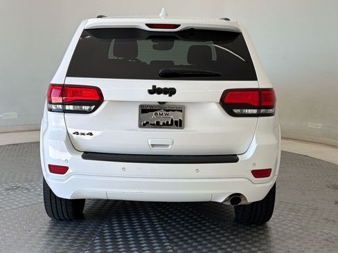 Used 2021 Jeep Grand Cherokee Laredo X AWD/4WD image 10