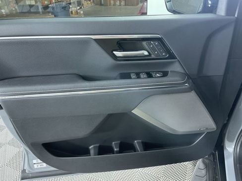 New 2024 GMC Sierra EV Denali image 22