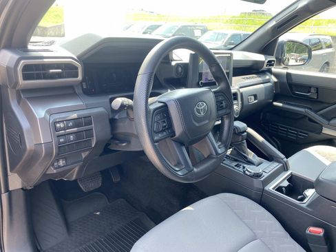 Used 2024 Toyota Tacoma SR5 AWD/4WD image 23