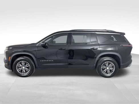 New 2026 Chevrolet Traverse LT w/ Driver Confidence Package FWD image 4