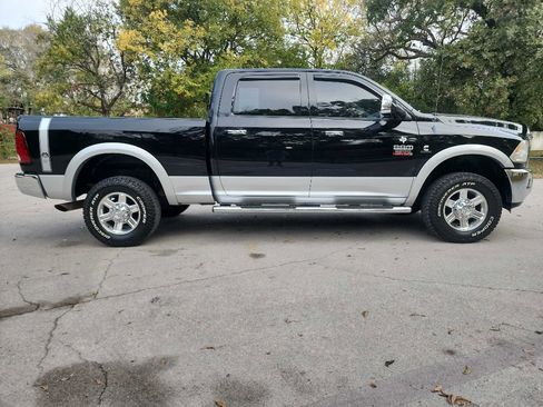 Used 2012 RAM 2500 Laramie w/ Protection Group image 17