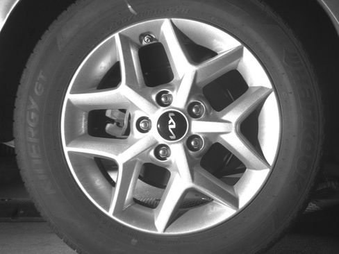Used 2025 Kia Soul LX w/ LX Technology Package FWD image 15